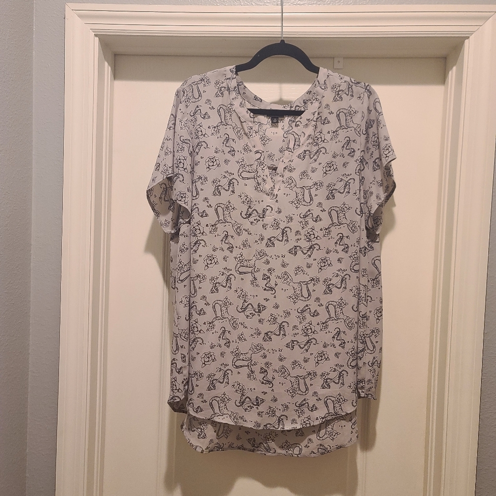 Torrid size 2 mermaid tattoo top
